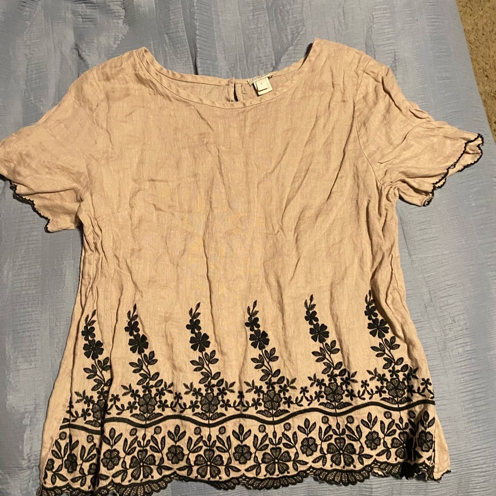 Woman’s shirt